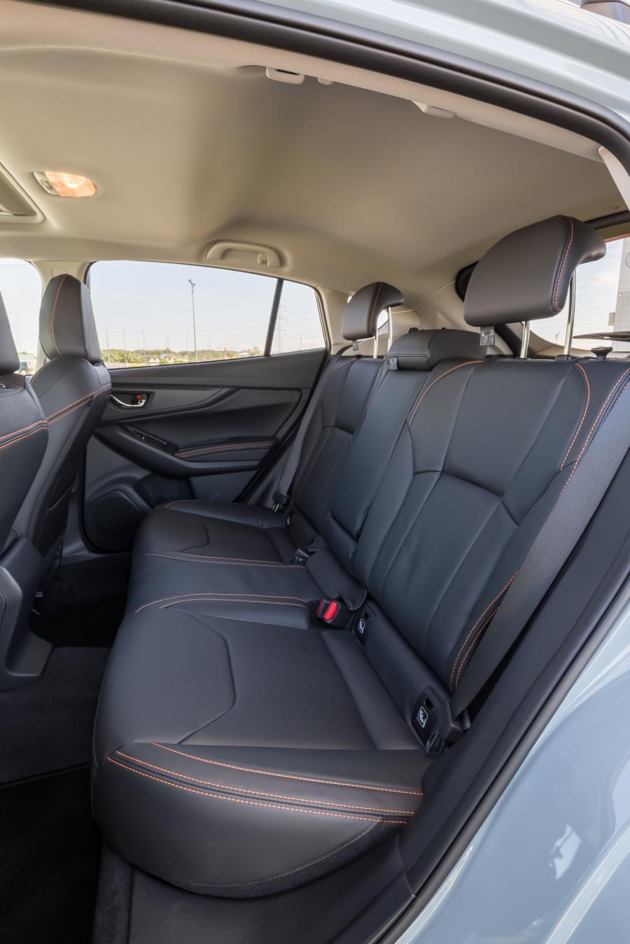 Интерьер Subaru XV 2017 года  (WW) (фото 31 из 47)